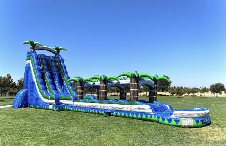 Blue Crush 27 DL SP Water Slide + Slip & Slide